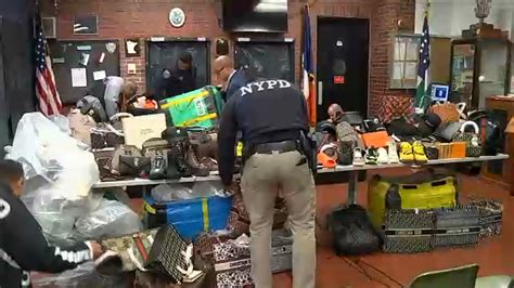 fake watches on canal street|Police bust illegal Manhattan street vendors, seize $10M+ worth .